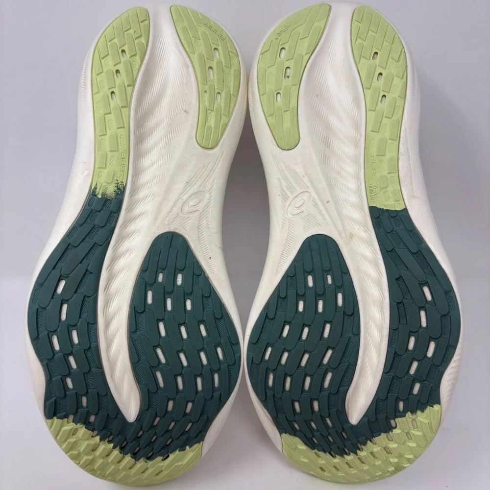 ASICS Gel-Nimbus 26 Mens Size 10 Extra Wide White Green Running Shoes (1011B796)